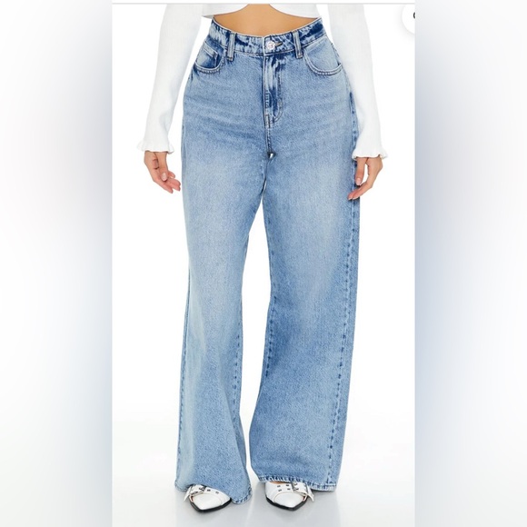 Forever 21 Los Angeles Medium Wash Wide Jeans Size 31

US 31
EU 46 - Picture 3 of 6
